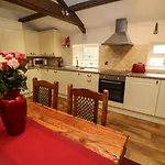 Anvil Barn *